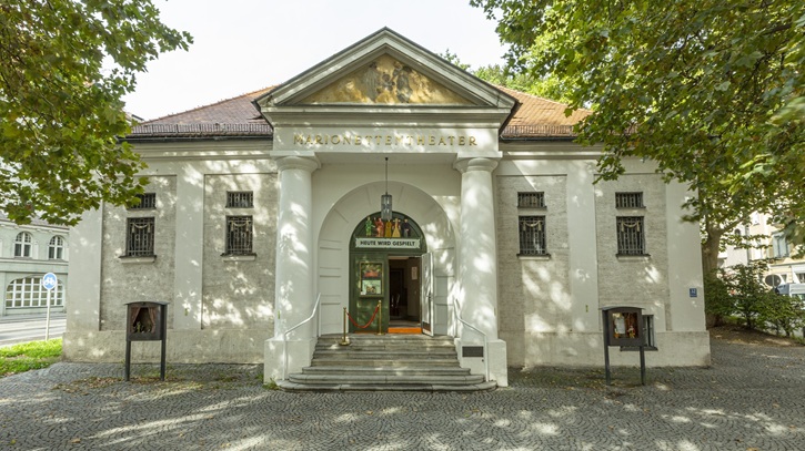 MMT_Vorderseite_MG_9854-725x407